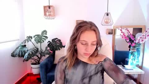 Ari  online show from 01-10-25, 07:32