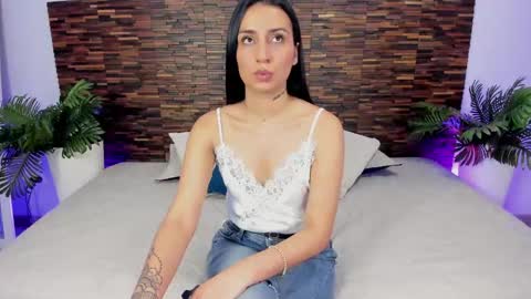 Snapshot of ariiaa_1 chatting on 05-06-26, 07:02 ARIANNA online show from 05-06-26, 07:02