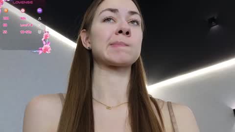 Snapshot of ariiadnaaa chatting on 02-01-25, 08:18 Ariadna online show from 02-01-25, 08:18