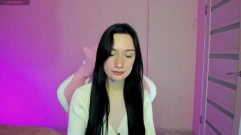 Snapshot of arina_meow19 chatting on 10-08-25, 08:45 arina_meow19 online show from 10-08-25, 08:45