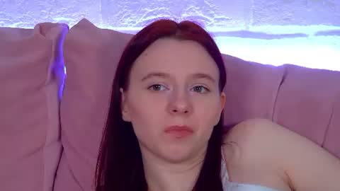 Snapshot of arinakubrick chatting on 06-23-26, 05:22 Arinakubrick online show from 06-23-26, 05:22