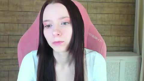 Snapshot of arinakubrick chatting on 07-01-26, 06:07 Arinakubrick online show from 07-01-26, 06:07