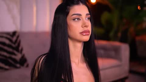 Snapshot of arinarhodes chatting on 10-22-25, 05:56 Arina online show from 10-22-25, 05:56