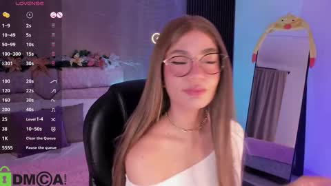 Ari  online show from 12-17-25, 09:32