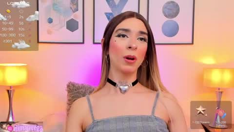 Snapshot of arivega chatting on 12-13-24, 07:36 Nice to meet you thumb up me please its important I LOOK MY BIO DOWN online show from 12-13-24, 07:36