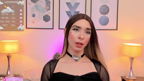 Snapshot of arivega chatting on 12-22-24, 11:22 Nice to meet you thumb up me please its important I LOOK MY BIO DOWN online show from 12-22-24, 11:22