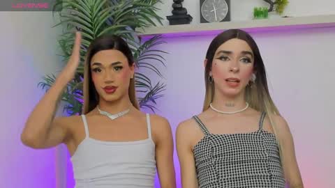 Snapshot of arivega chatting on 12-28-24, 02:42 Nice to meet you thumb up me please its important I LOOK MY BIO DOWN online show from 12-28-24, 02:42