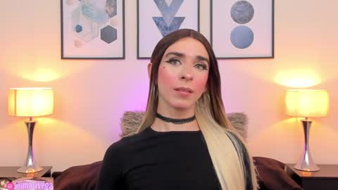 Snapshot of arivega chatting on 01-19-25, 07:36 Nice to meet you thumb up me please its important I LOOK MY BIO DOWN online show from 01-19-25, 07:36