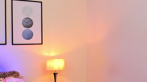 Snapshot of arivega chatting on 01-21-25, 06:00 Nice to meet you thumb up me please its important I LOOK MY BIO DOWN online show from 01-21-25, 06:00