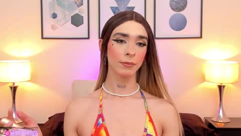 Snapshot of arivega chatting on 01-31-25, 04:03 Nice to meet you thumb up me please its important I LOOK MY BIO DOWN online show from 01-31-25, 04:03