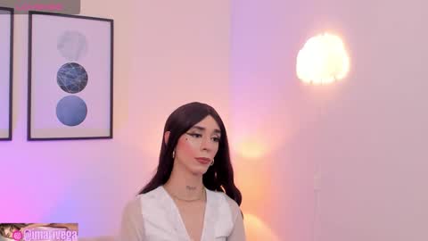 Snapshot of arivega chatting on 09-20-25, 07:42 Nice to meet you thumb up me please its important I LOOK MY BIO DOWN online show from 09-20-25, 07:42