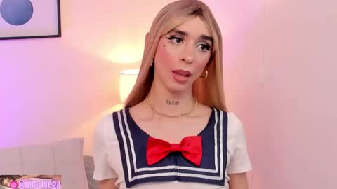 Snapshot of arivega chatting on 09-28-25, 06:19 Nice to meet you thumb up me please its important I LOOK MY BIO DOWN online show from 09-28-25, 06:19