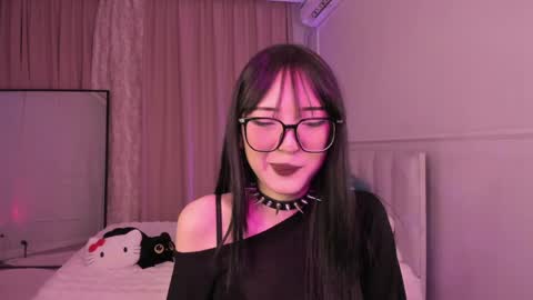 Ariya online show from 04-24-26, 02:08