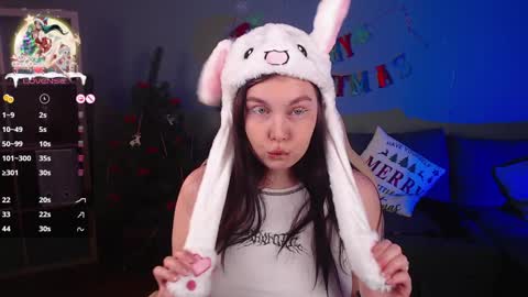 Snapshot of arizonaa_muse chatting on 12-26-24, 12:27 Astrid online show from 12-26-24, 12:27