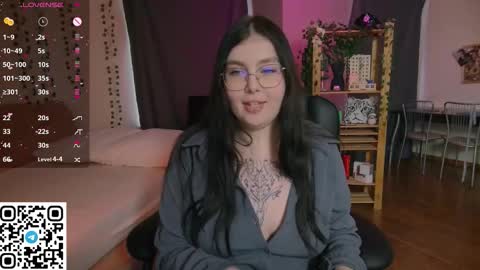 Astrid online show from 02-12-26, 07:47