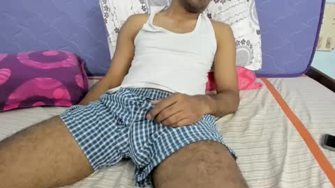 Snapshot of arjundeeper chatting on 03-09-25, 01:14 Arjun online show from 03-09-25, 01:14