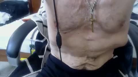 Snapshot of armaduradeacero chatting on 01-22-25, 07:03 armaduradeacero online show from 01-22-25, 07:03