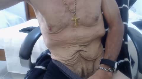 Snapshot of armaduradeacero chatting on 01-25-25, 07:28 armaduradeacero online show from 01-25-25, 07:28