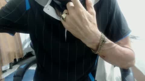 Snapshot of armaduradeacero chatting on 02-10-25, 09:25 armaduradeacero online show from 02-10-25, 09:25