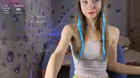 Snapshot of armurra chatting on 11-10-25, 01:10 armurra online show from 11-10-25, 01:10