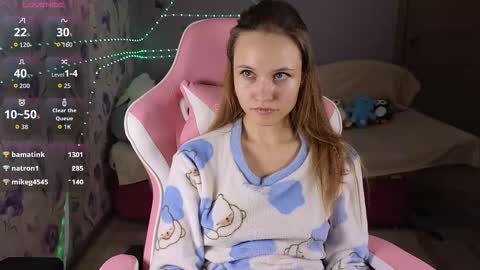 Snapshot of armurra chatting on 11-15-25, 08:27 armurra online show from 11-15-25, 08:27