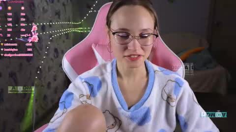 Snapshot of armurra chatting on 12-02-25, 03:40 armurra online show from 12-02-25, 03:40