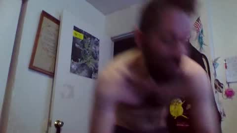 Snapshot of armyreeps chatting on 11-14-25, 08:46 SgtReeps online show from 11-14-25, 08:46