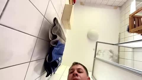 Snapshot of armyskater32 chatting on 10-08-25, 12:47 armyskater32 online show from 10-08-25, 12:47