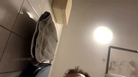 armyskater32 online show from 01-18-26, 09:18