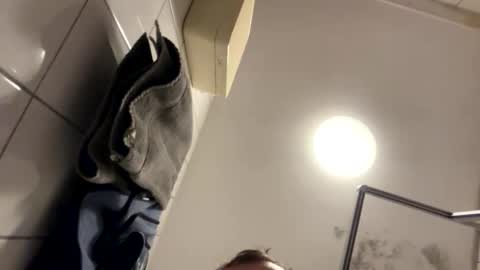 armyskater32 online show from 02-11-26, 08:36