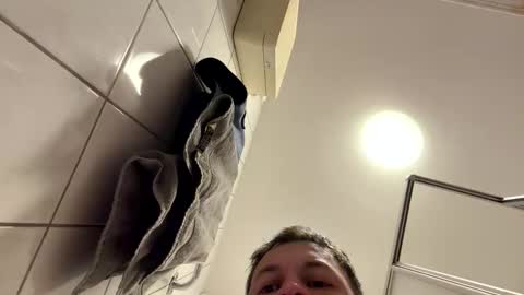 armyskater32 online show from 04-08-26, 09:04