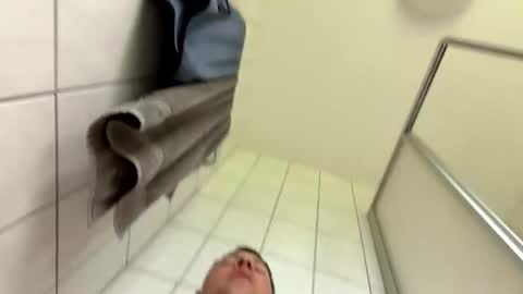 armyskater32 online show from 04-15-26, 03:19