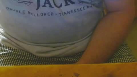 Snapshot of arnie12 chatting on 02-09-25, 11:25 Arnie  online show from 02-09-25, 11:25