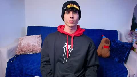 Snapshot of arnold_black69 chatting on 12-19-24, 08:13 arnold black online show from 12-19-24, 08:13