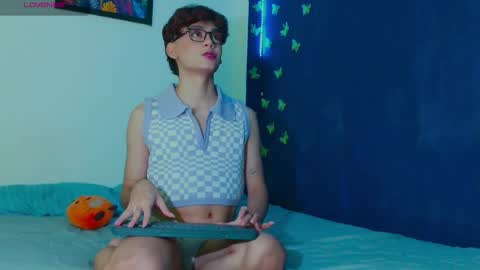 Snapshot of arnold_laurent chatting on 12-15-25, 08:40 Arnold online show from 12-15-25, 08:40