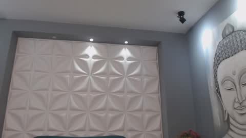 Arohom Lester online show from 10-27-25, 11:14