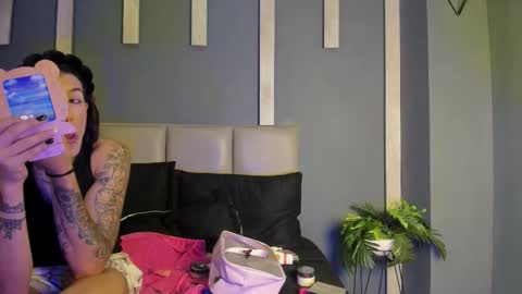 Arohom Lester online show from 02-20-26, 01:22