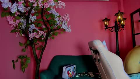 Arohom Lester online show from 02-28-26, 06:53