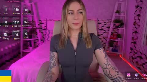 Snapshot of arolinanight chatting on 05-28-26, 08:50 AROLINA online show from 05-28-26, 08:50