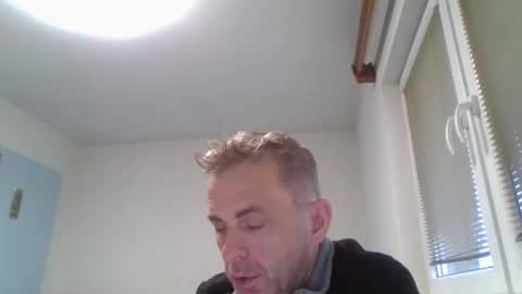 aromannn online show from 11-15-25, 02:02