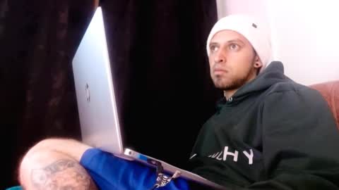 aron 15 online show from 01-31-25, 05:19