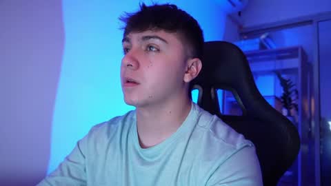 aron__cooper online show from 04-14-26, 01:39