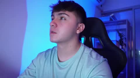 aron__cooper online show from 05-13-26, 02:14