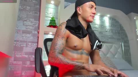 ARON BOLT online show from 12-27-24, 07:46