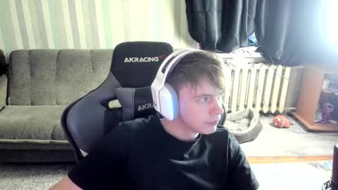 biggest penis  online show from 10-31-25, 07:20