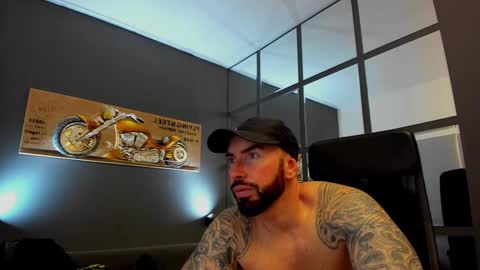 Snapshot of arongrant chatting on 01-10-25, 12:04 AronGrant online show from 01-10-25, 12:04