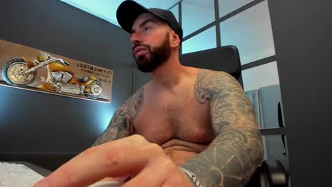 Snapshot of arongrant chatting on 01-24-25, 09:28 AronGrant online show from 01-24-25, 09:28