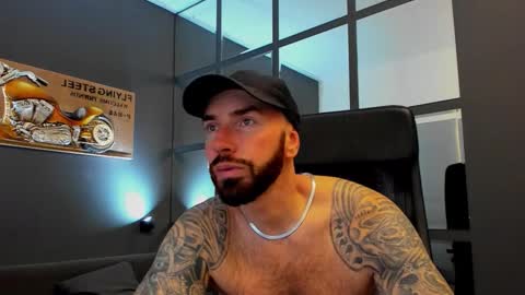 Snapshot of arongrant chatting on 12-02-25, 10:31 AronGrant online show from 12-02-25, 10:31