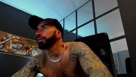 Snapshot of arongrant chatting on 12-03-25, 10:13 AronGrant online show from 12-03-25, 10:13