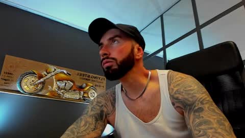 AronGrant online show from 04-25-26, 10:07